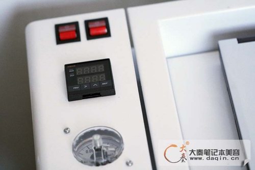 笔记本自动包膜机
